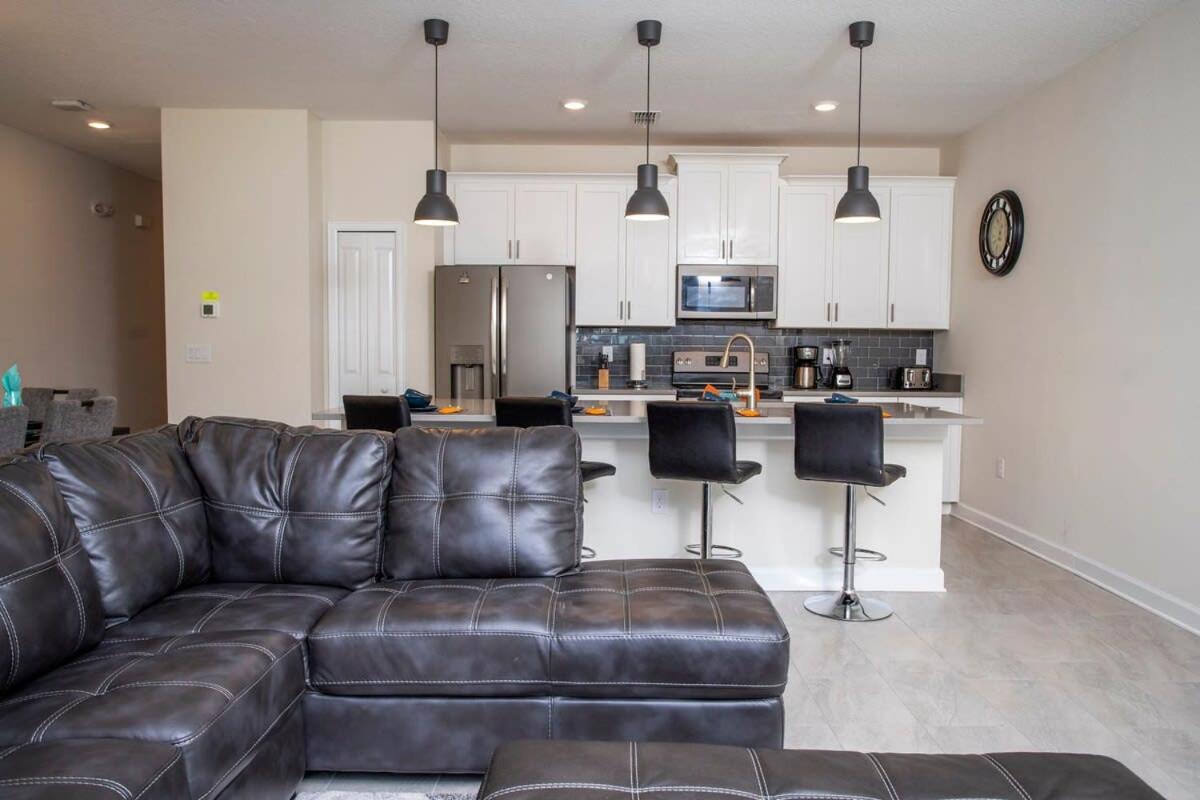 Gorgeous Four Bd W/ Pool Close To Disney 5035 Kissimmee Eksteriør bilde